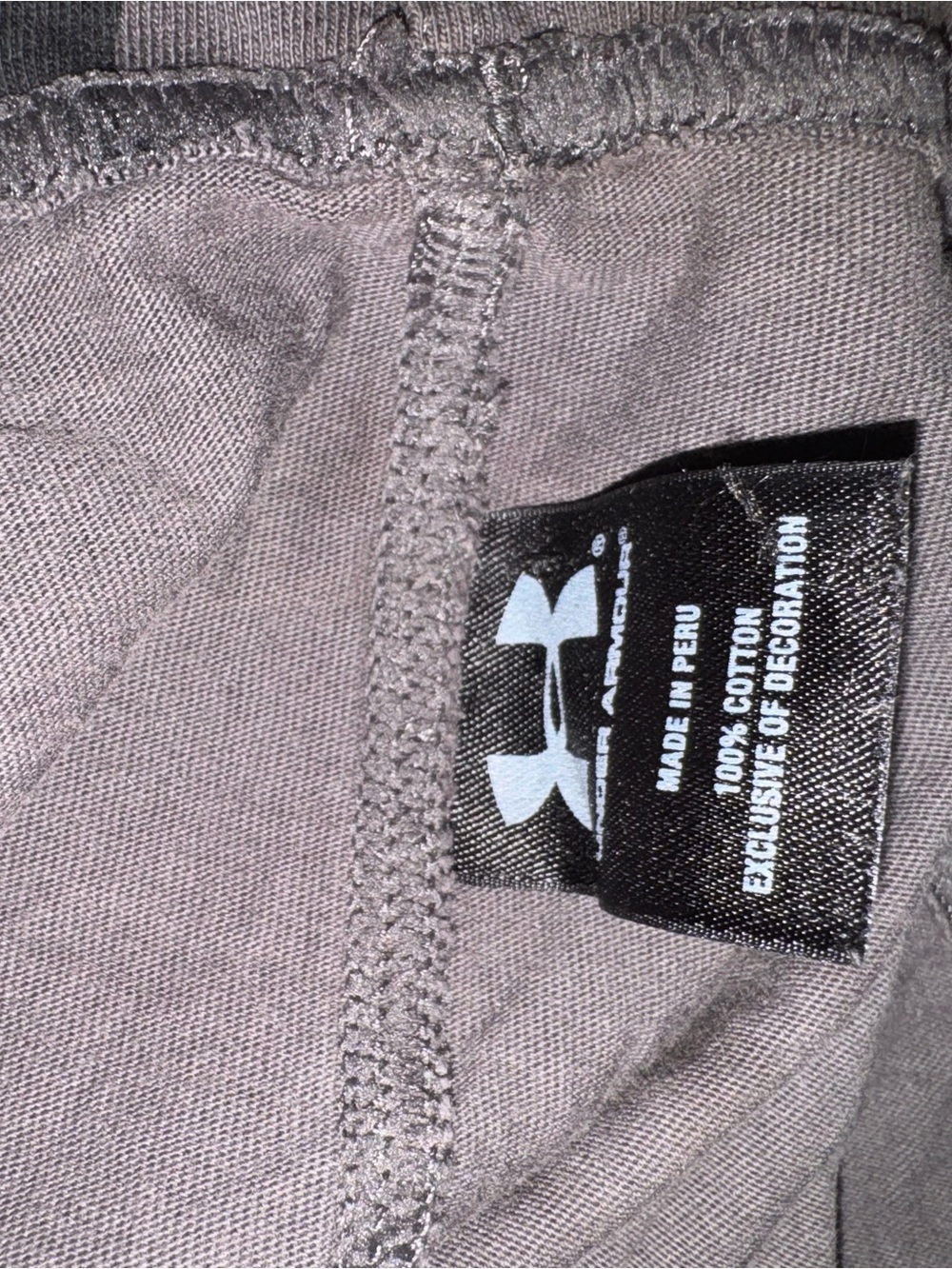 Under Armour Charged Cotton Men’s XL Gray Black Graphic T-Shirt Weight Plate Tee - Picture 6 of 6